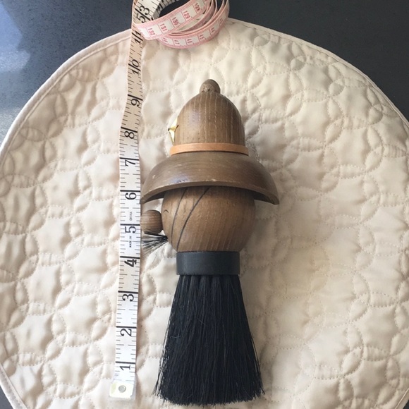 Vintage wooden handled Valet clothes brush - Picture 5 of 8